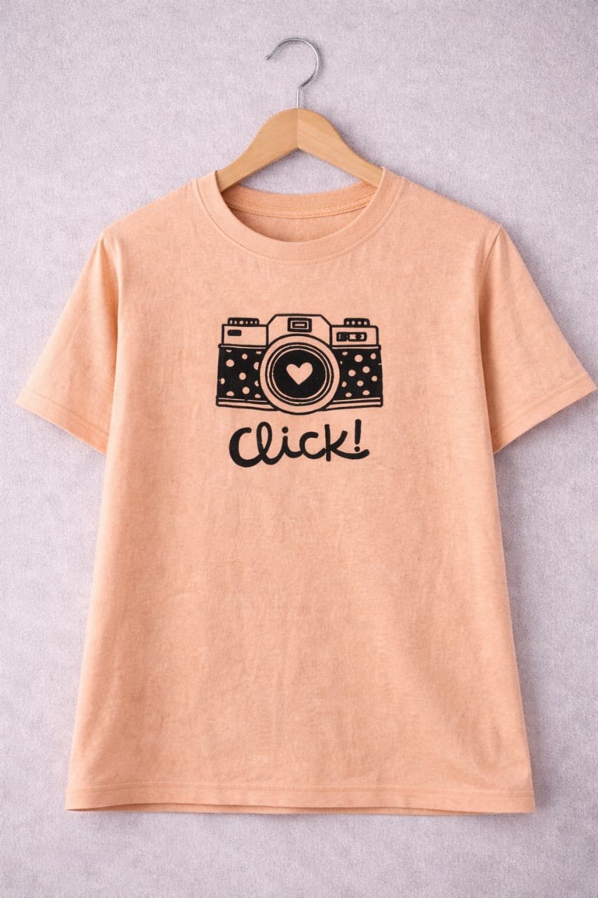 Photo click crop tee