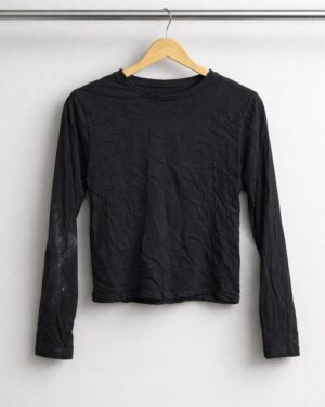 Black Essential Long Sleeve Crop Top